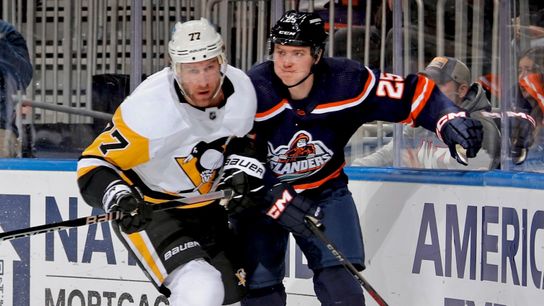 Final: Islanders 5, Penguins 1 taken in Elmont, N.Y. (Live coverage)